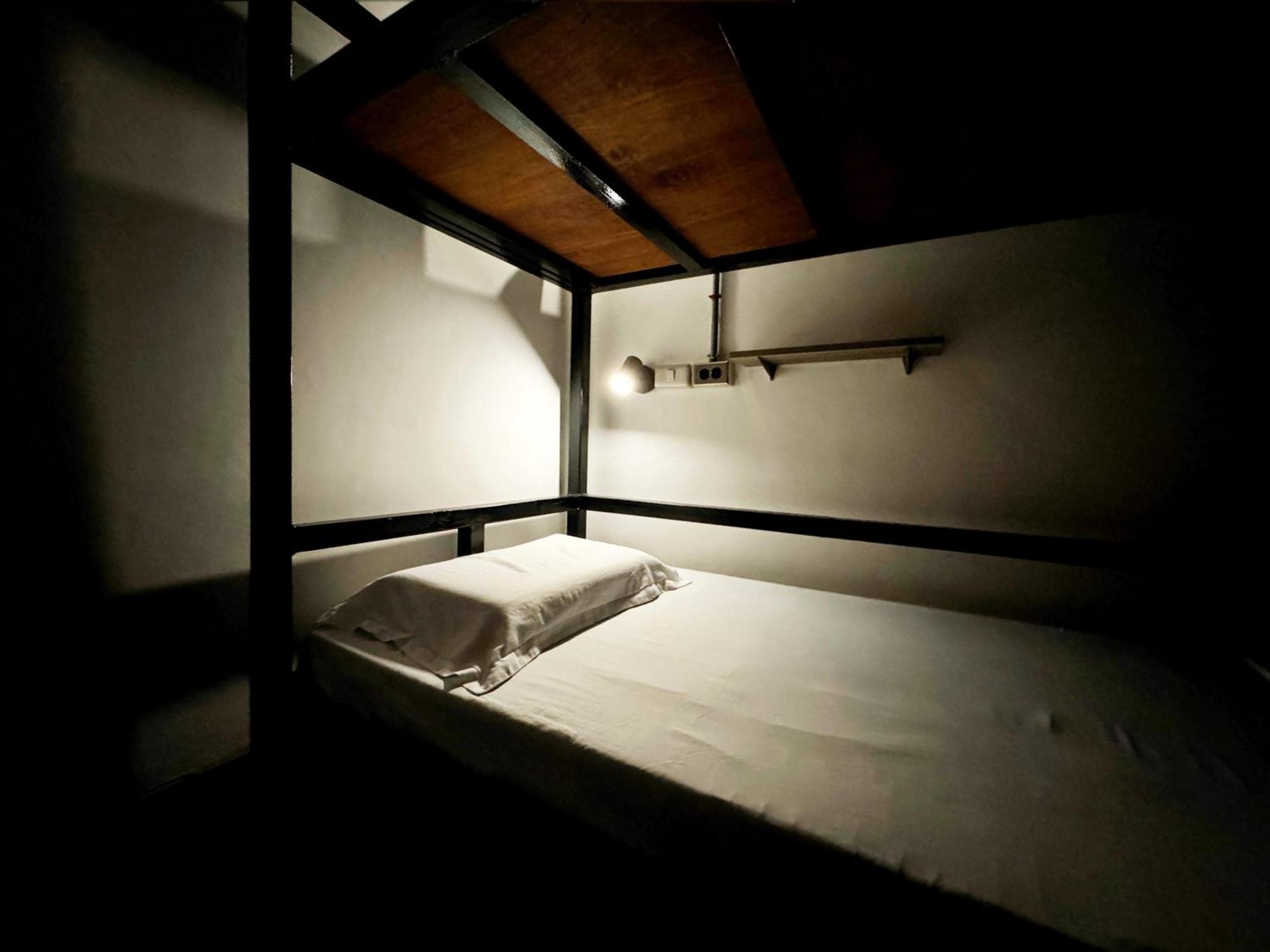 Ocean Breeze Hostel By Daily Sweet Moalboal Extérieur photo